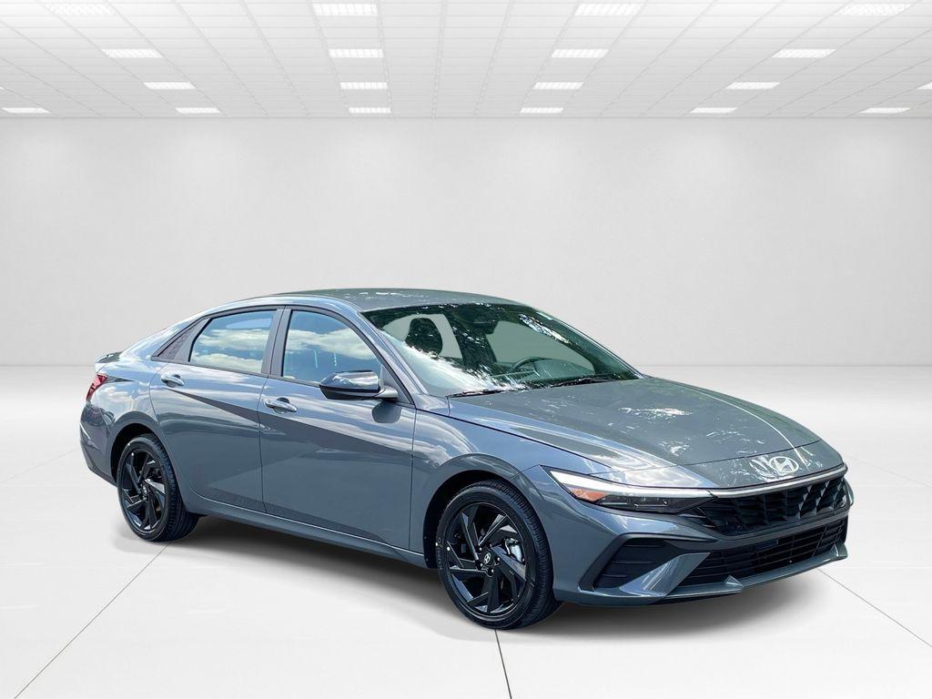 New 2026 Hyundai ELANTRA SEL Sport