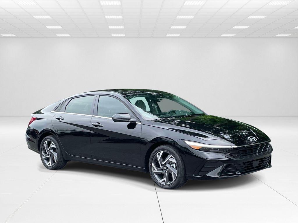 New 2026 Hyundai ELANTRA Limited