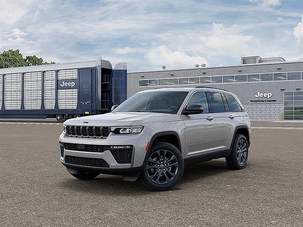 New 2026 Jeep Grand Cherokee 85th Anniversay Edition 4x4