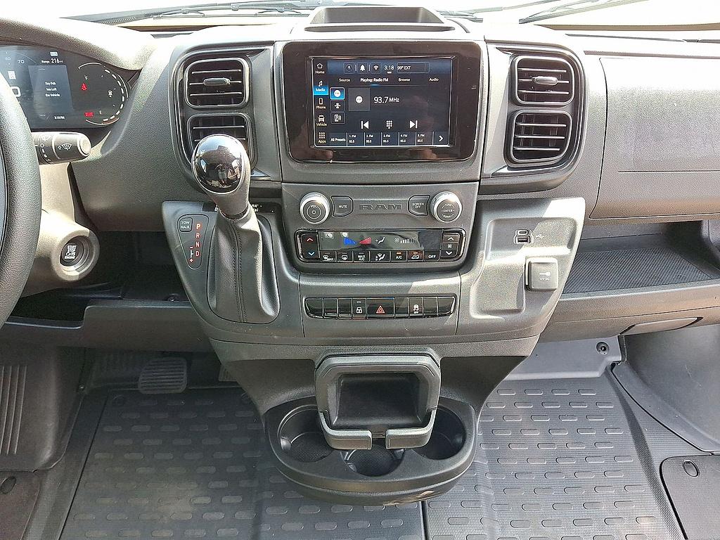 صورة 10 لـ 2025 RAM PROMASTER 2500 TRADESMAN