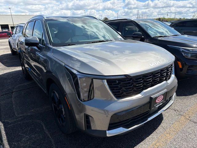 New 2026 Kia Sorento Hybrid EX
