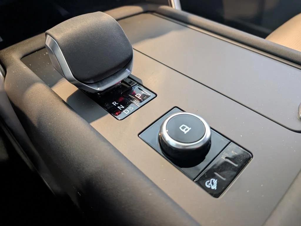 صورة مصغرة 24 لـ 2026 LAND Rover DISCOVERY TEMPEST EDITION