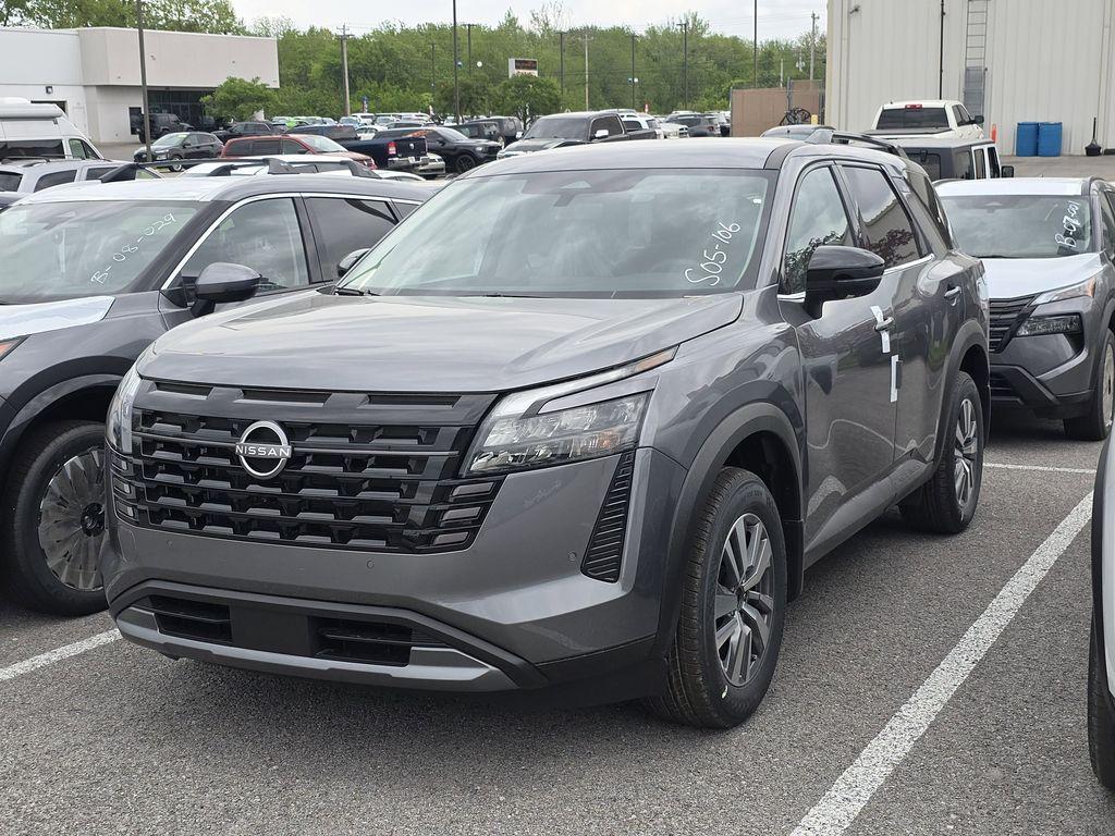 New 2026 Nissan Pathfinder SL