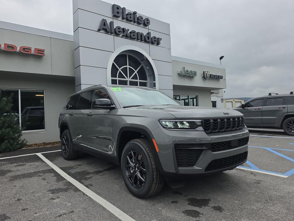 New 2027 Jeep Grand Cherokee L Laredo