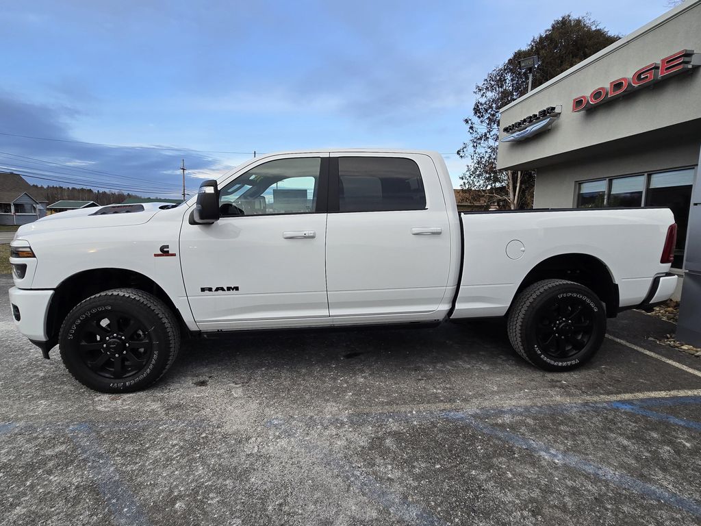 صورة 7 لـ 2026 RAM 2500 LARAMIE CREW CAB 4X4 6'4' BOX