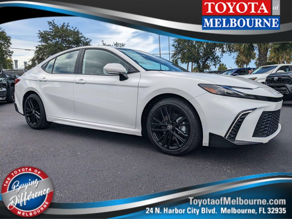 New 2025 Toyota Camry SE
