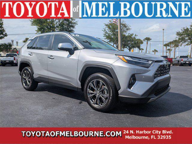 TOYOTA RAV4 - 1
