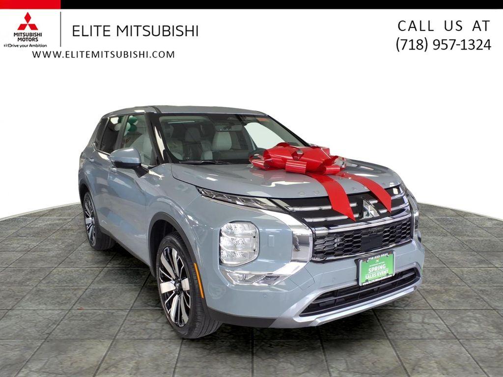 New 2026 Mitsubishi Outlander SE
