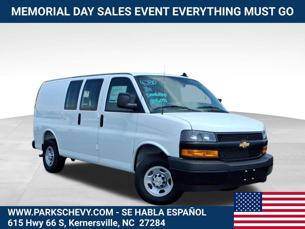 New 2026 Chevrolet Express 2500 Work Van