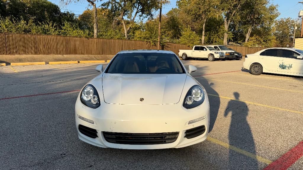2015 Porsche Panamera