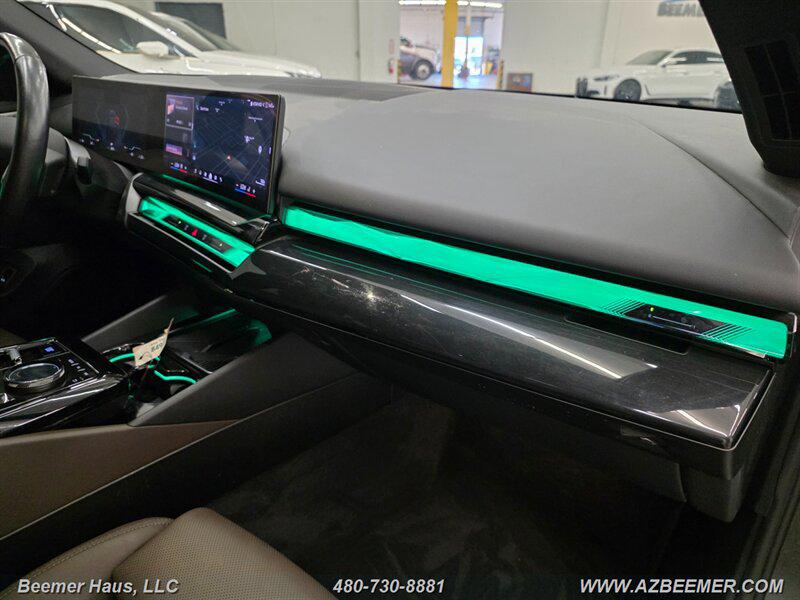 2024 BMW I5 EDRIVE40 — миниатюра 38