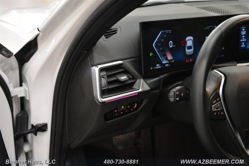 صورة مصغرة 29 لـ 2024 BMW 330 330I