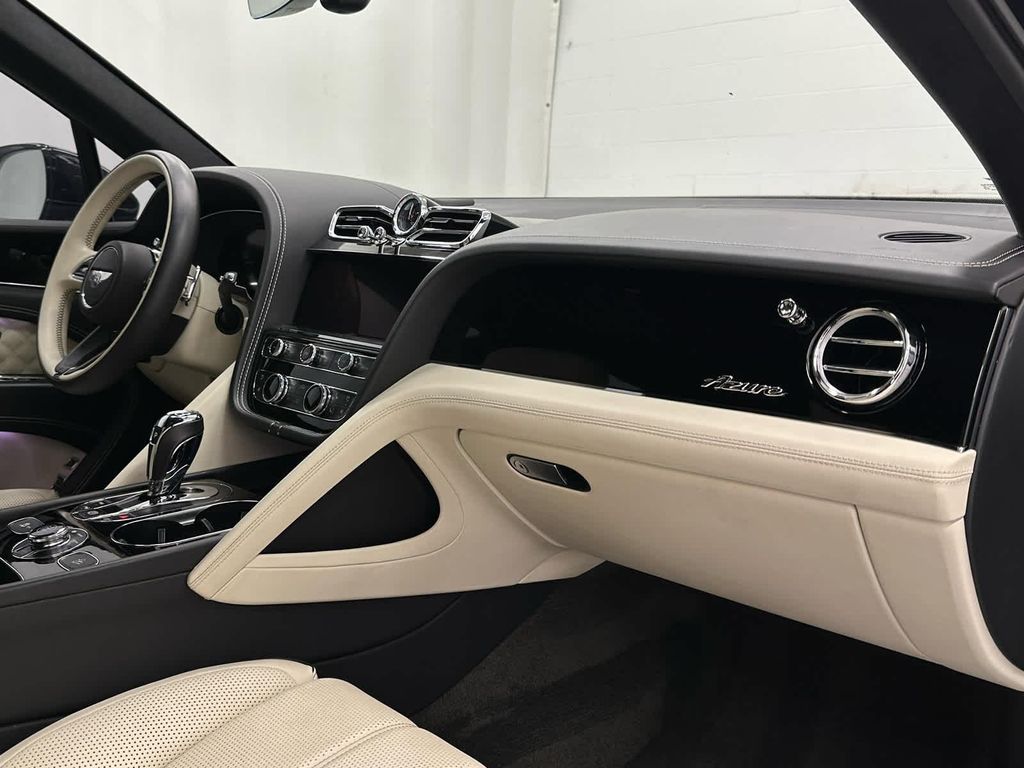 2023 Bentley BENTAYGA V8 缩略图 17