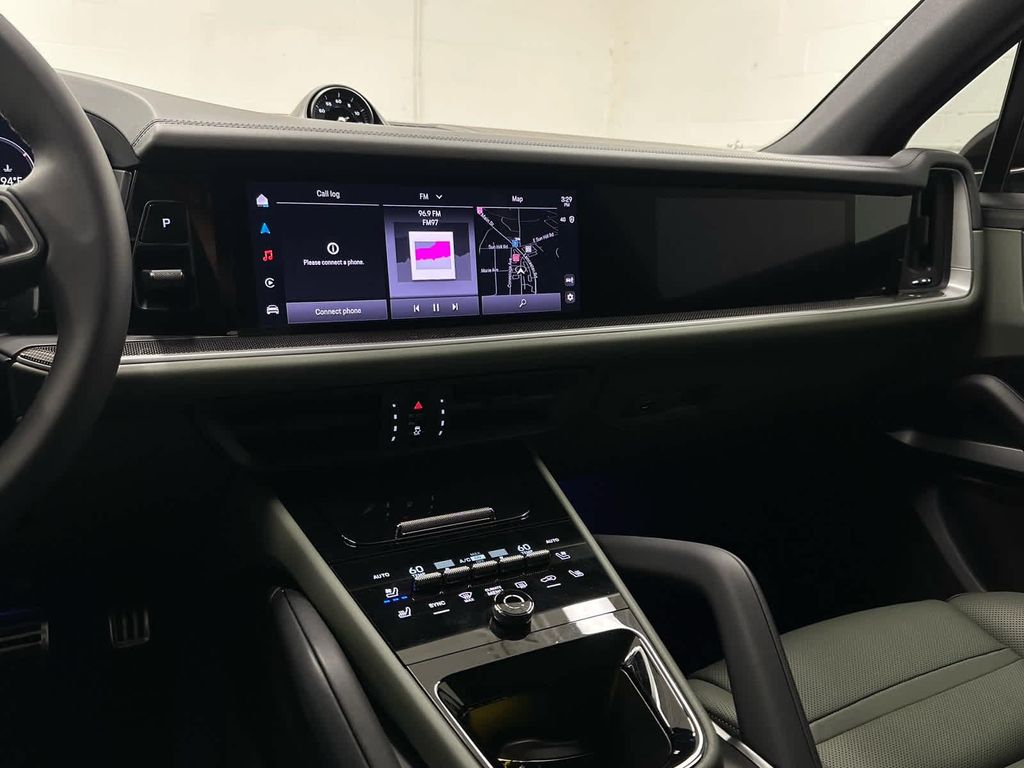 2025 Porsche CAYENNE S 缩略图 28