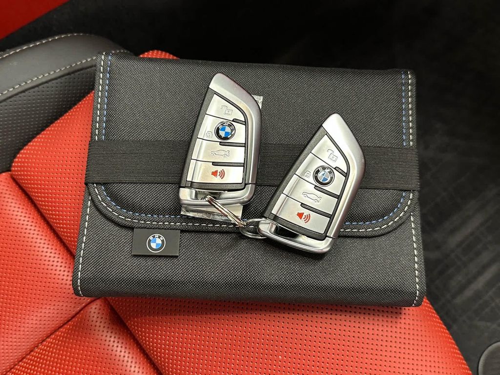 صورة مصغرة 35 لـ 2022 BMW 840 I XDRIVE