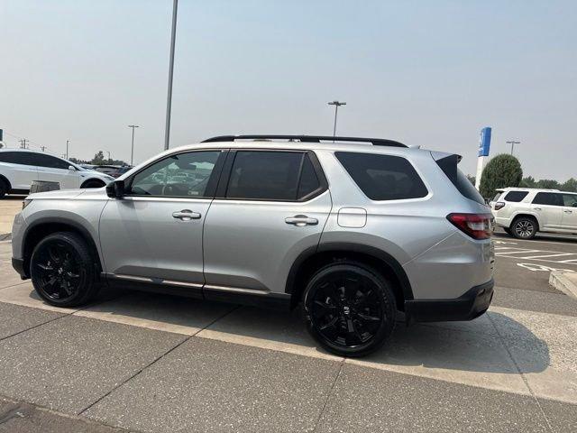 صورة 10 لـ 2026 Honda PILOT BLACK EDITION