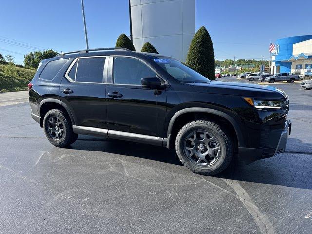 New 2026 Honda Pilot TrailSport