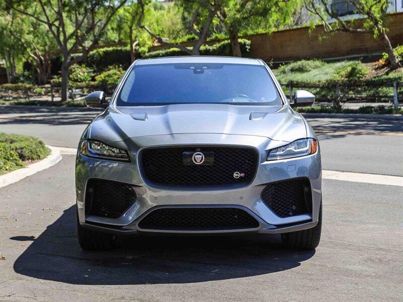 2020 Jaguar F-PACE SVR 照片 8