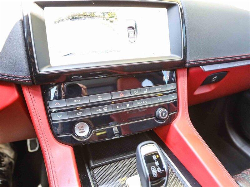 2020 Jaguar F-PACE SVR 缩略图 28