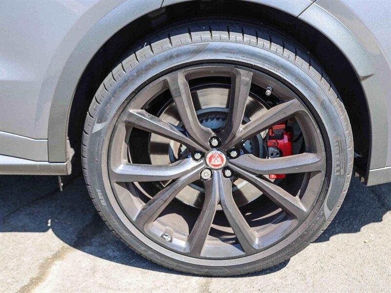 صورة مصغرة 13 لـ 2020 Jaguar F-PACE SVR