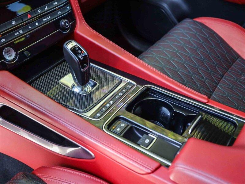 2020 Jaguar F-PACE SVR 缩略图 23