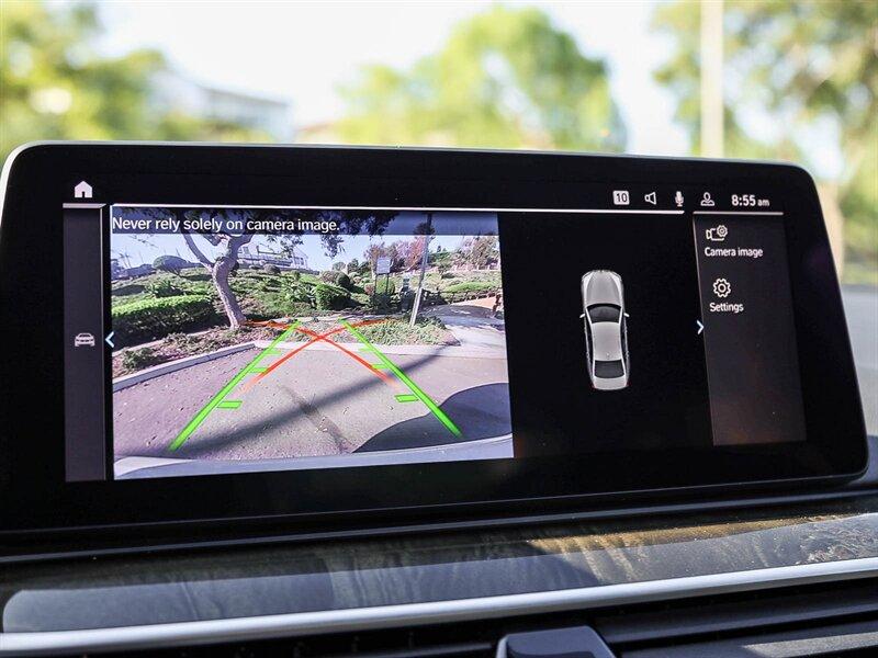 صورة مصغرة 28 لـ 2023 BMW 530E