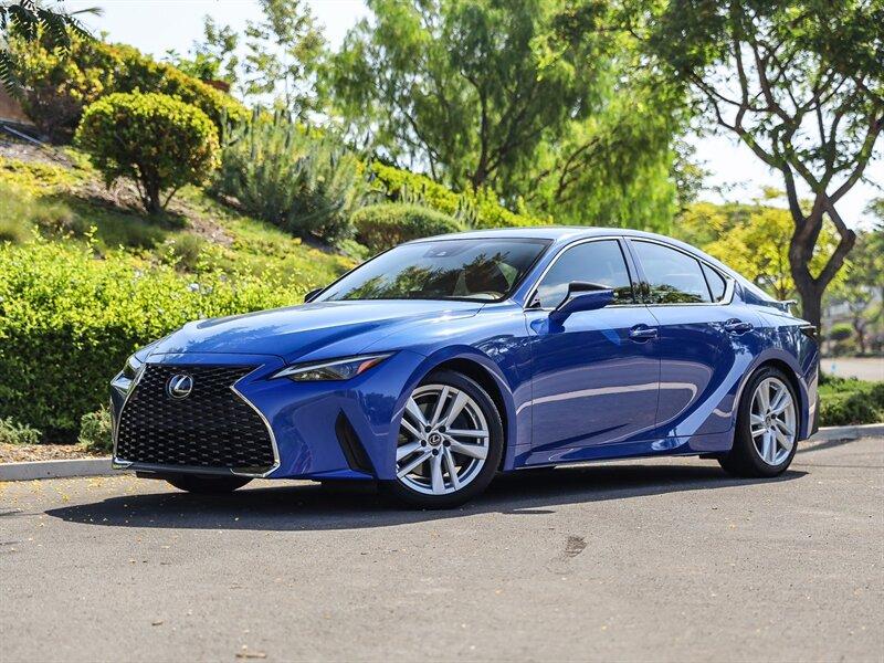 2021 Lexus IS 300