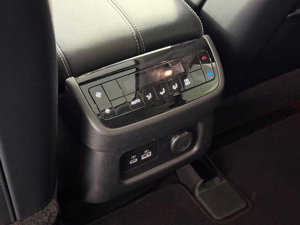2023 Infiniti QX60 LUXE — миниатюра 24