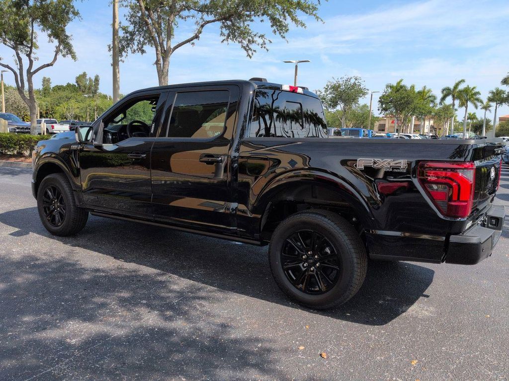صورة 6 لـ 2026 FORD F-150 PLATINUM