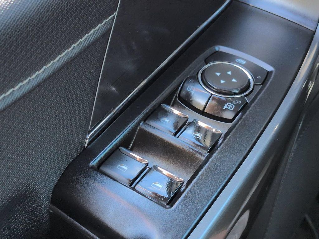 2023 FORD F-150 XLT 缩略图 24