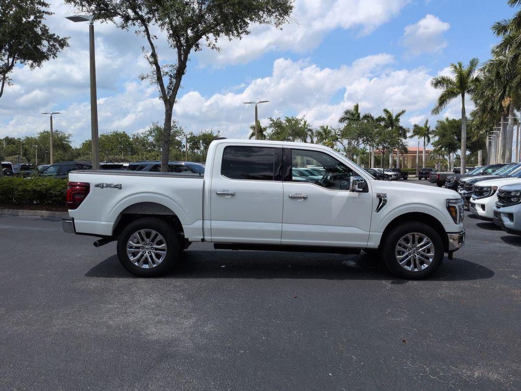 FORD F-150 LARIAT - 3