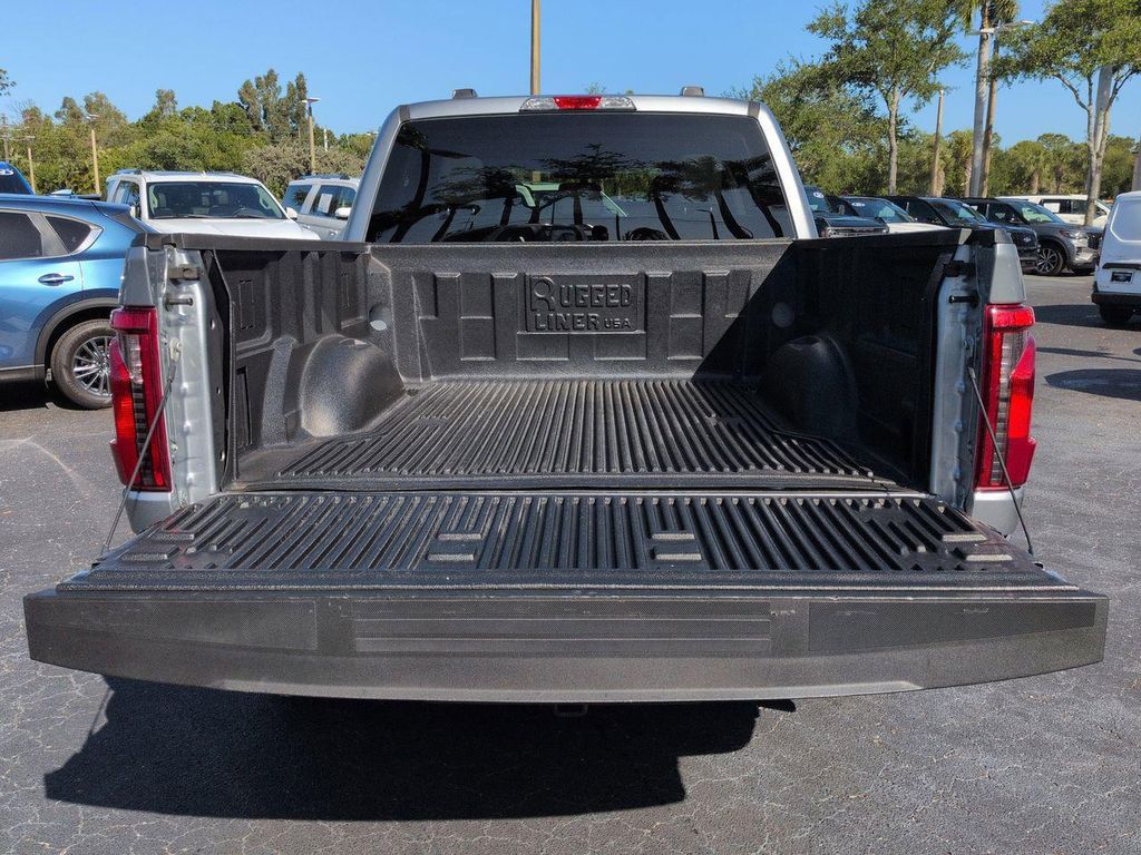 2025 FORD F-150 XLT 缩略图 13