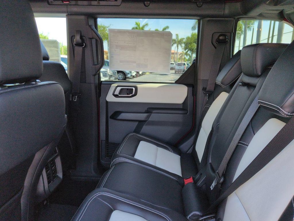 2026 FORD BRONCO OUTER BANKS 缩略图 14