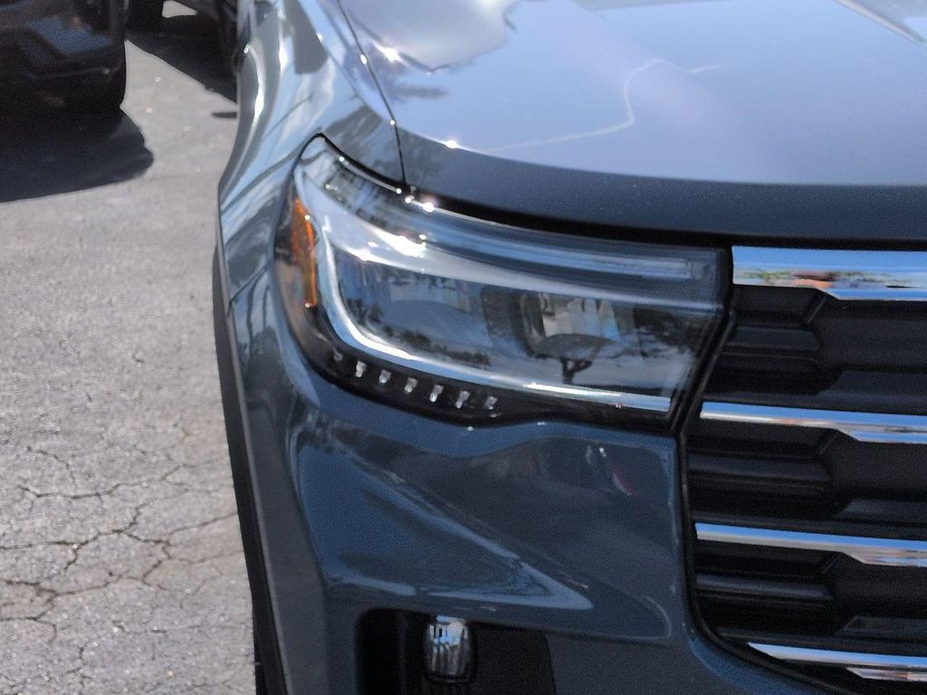 صورة 10 لـ 2026 FORD EXPLORER ACTIVE