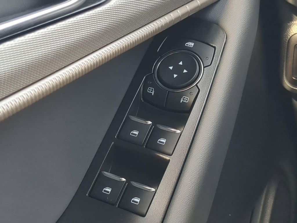 2026 FORD EXPLORER ACTIVE 缩略图 23