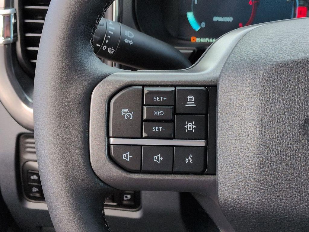 2026 FORD F-250 LARIAT — миниатюра 25