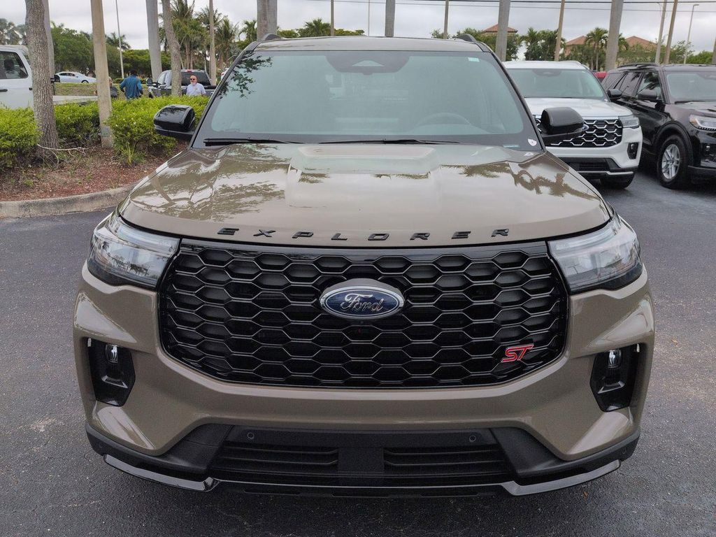 صورة 9 لـ 2026 FORD EXPLORER ST