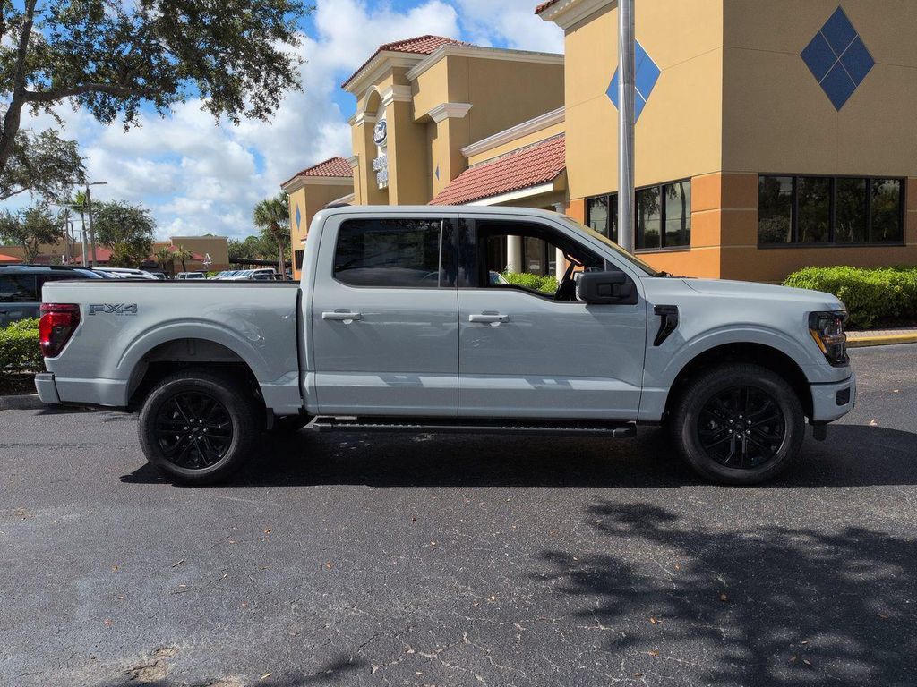 2026 FORD F-150 XLT — миниатюра 3
