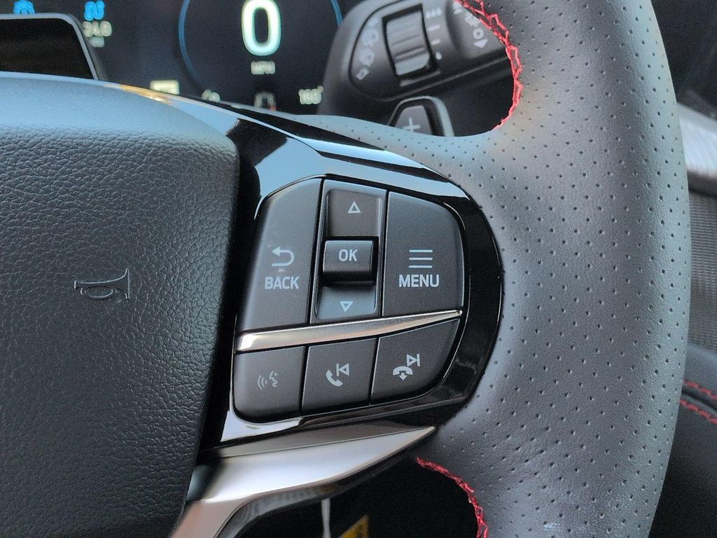 صورة مصغرة 25 لـ 2026 FORD EXPLORER ST