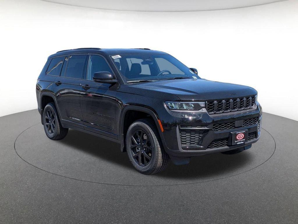 New 2026 Jeep Grand Cherokee L Altitude