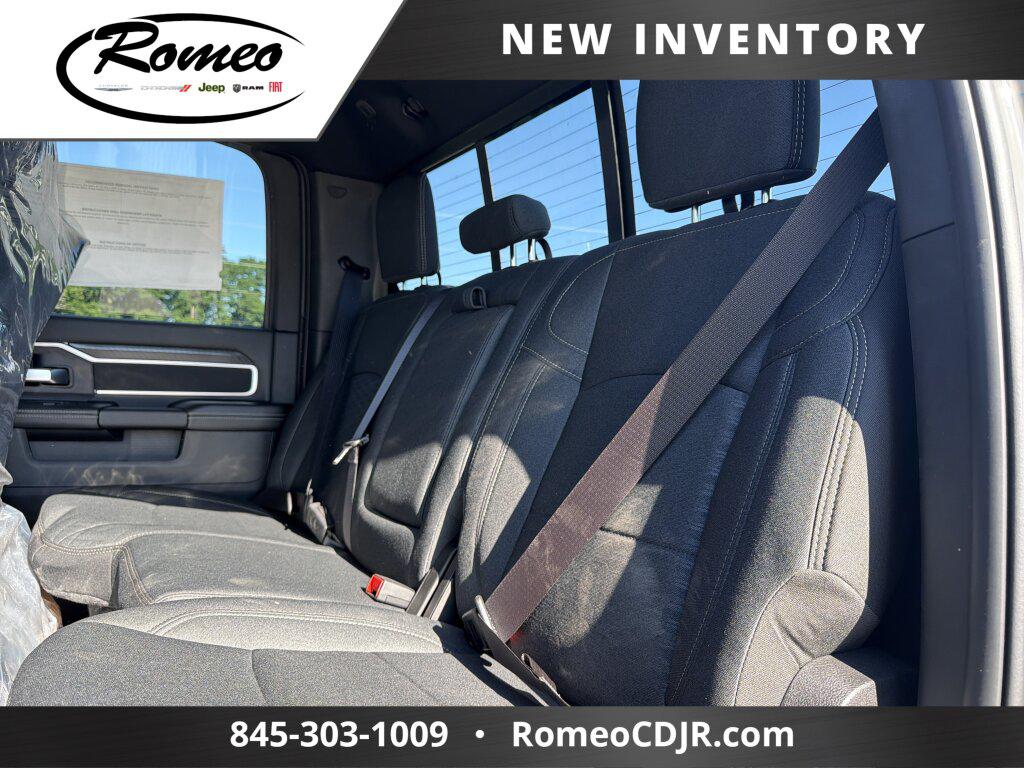 2026 RAM 2500 BIG HORN CREW CAB 4X4 6'4' BOX — фото 8