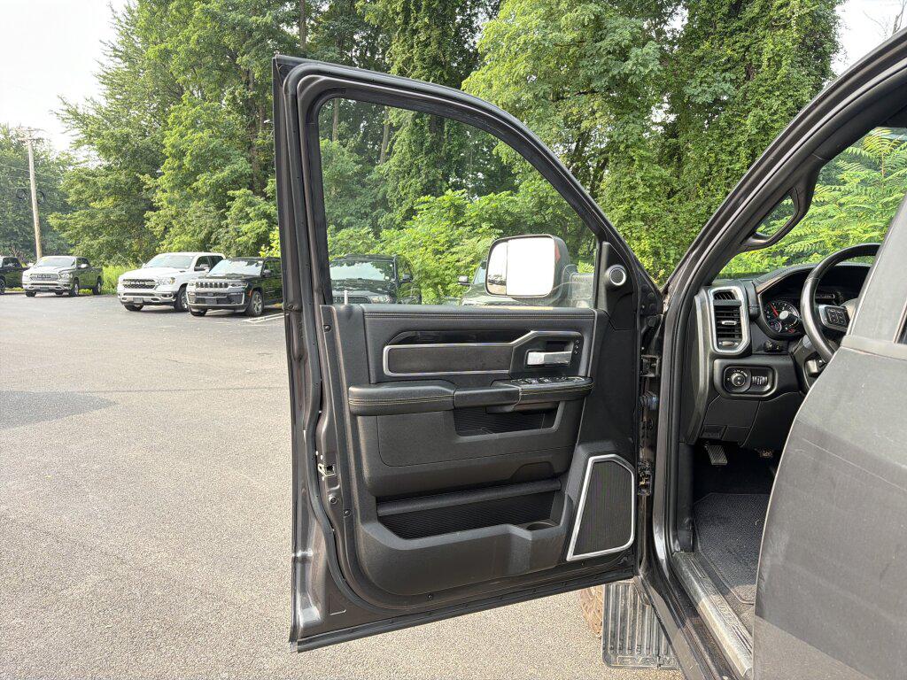 2020 RAM 3500 LARAMIE CREW CAB 4X4 8' BOX 缩略图 12