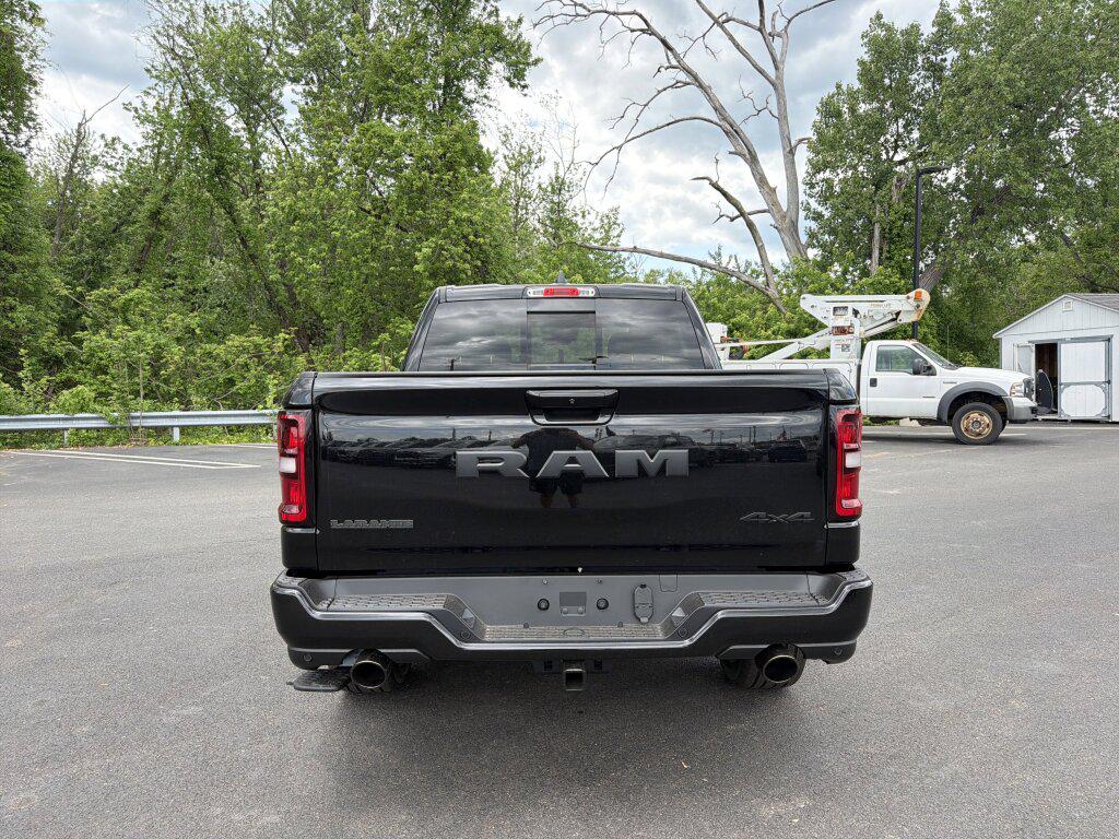 2026 RAM 1500 LARAMIE photo 4