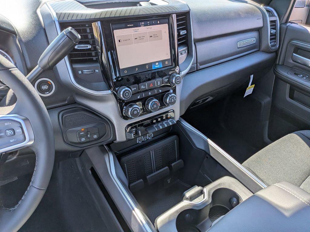 2026 RAM 2500 BIG HORN CREW CAB 4X4 6'4' BOX — миниатюра 14