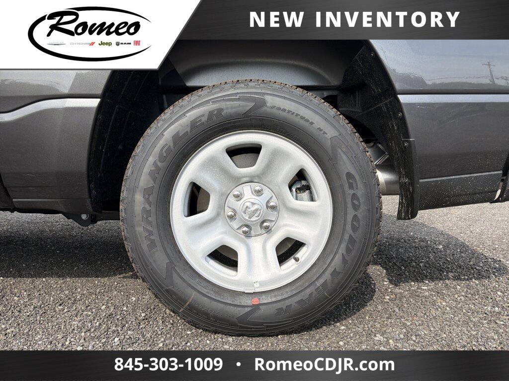 صورة 10 لـ 2026 RAM 1500 TRADESMAN