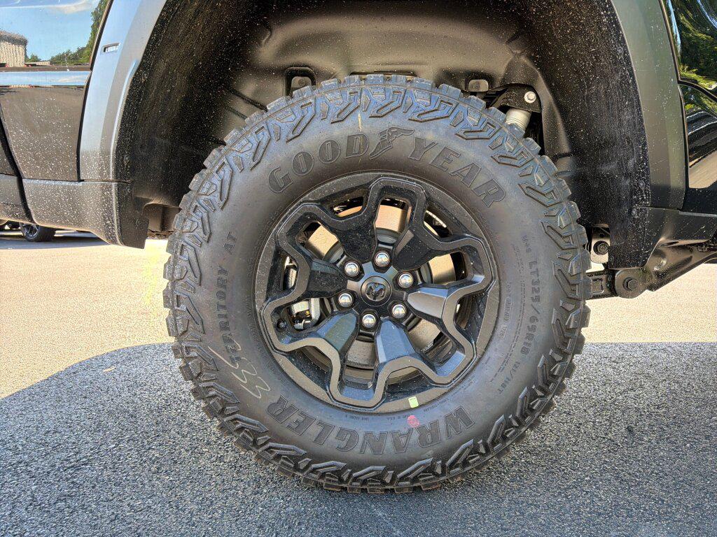 2026 RAM 1500 RHO CREW CAB 4X4 5'7' BOX 照片 10
