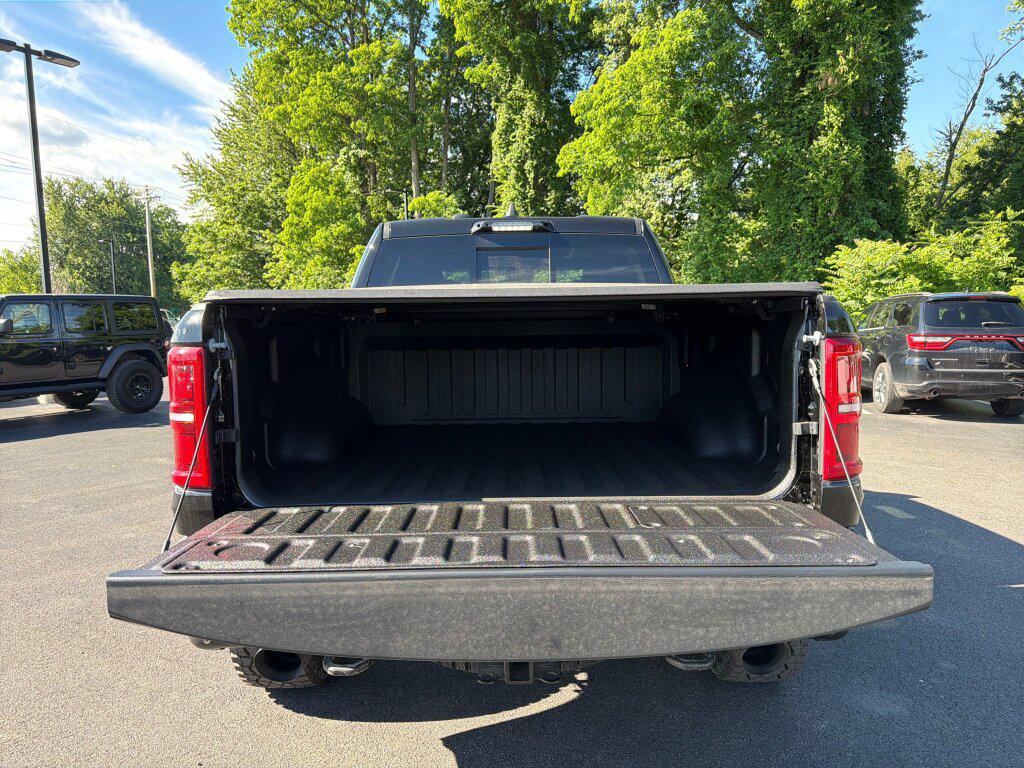 2026 RAM 1500 RHO CREW CAB 4X4 5'7' BOX 照片 9