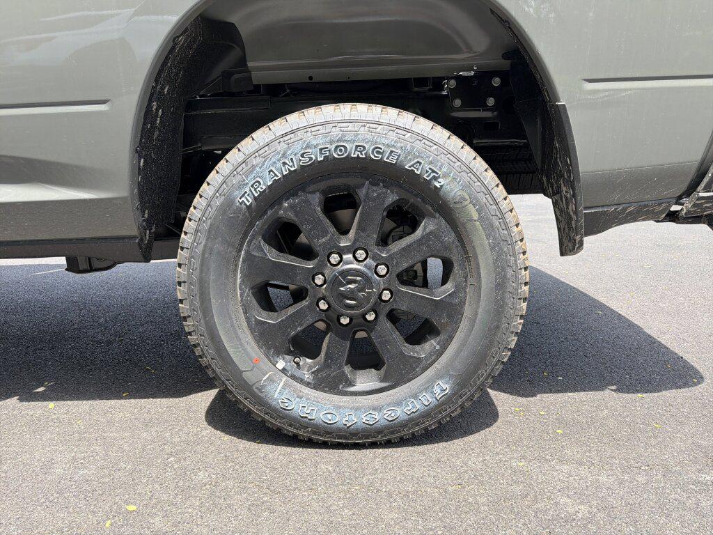 صورة 10 لـ 2026 RAM 2500 BIG HORN CREW CAB 4X4 6'4' BOX