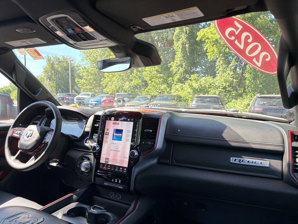 صورة مصغرة 15 لـ 2025 RAM 1500 REBEL