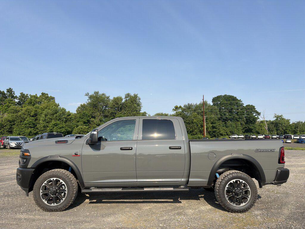 صورة 5 لـ 2026 RAM 2500 WARLOCK CREW CAB 4X4 6'4' BOX